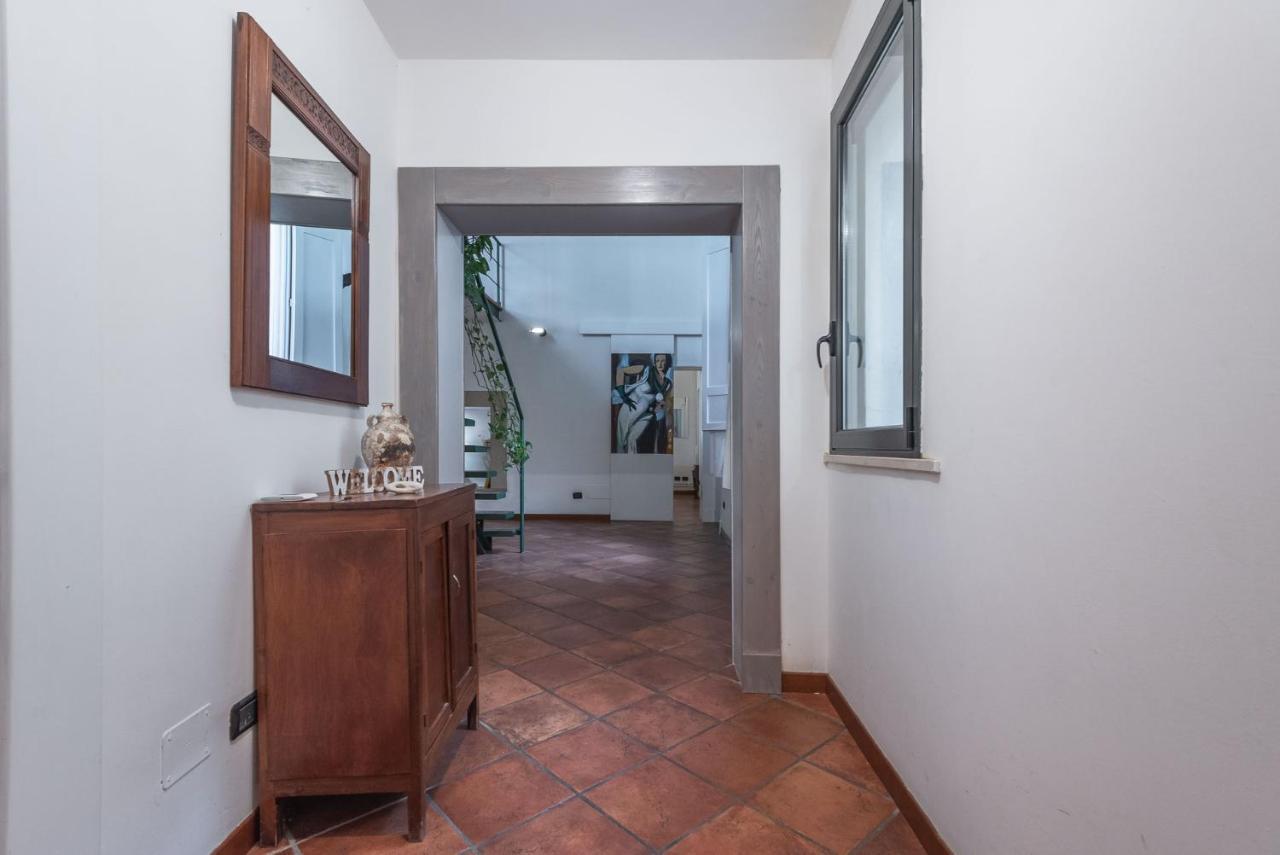 Terzo Campanello - Terrazza Nel Centro Storico Apartment Lecce Bagian luar foto