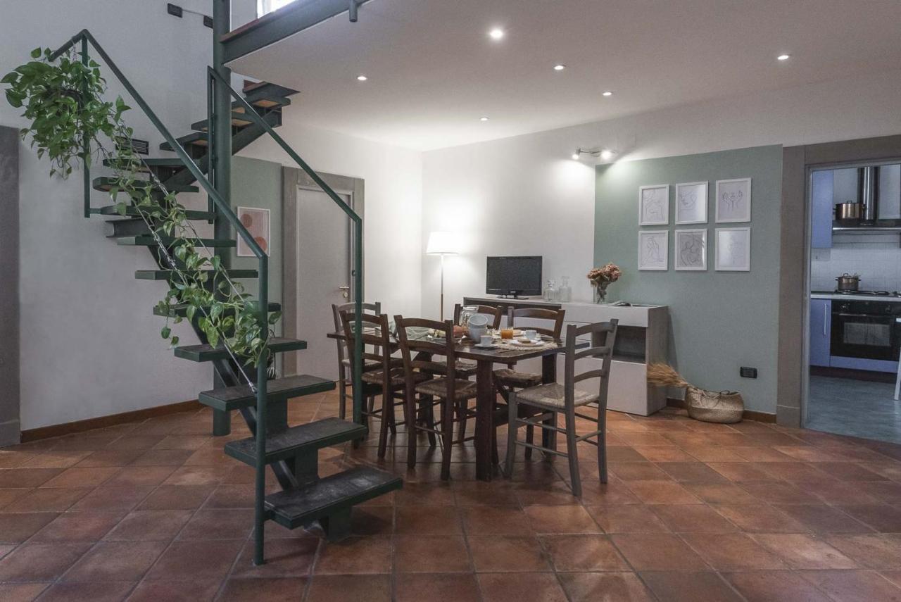 Terzo Campanello - Terrazza Nel Centro Storico Apartment Lecce Bagian luar foto
